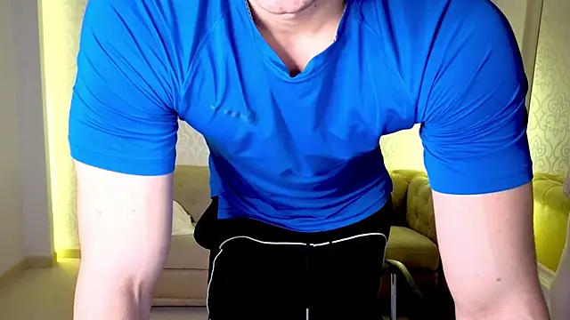MaxKaiden 网络视讯表演