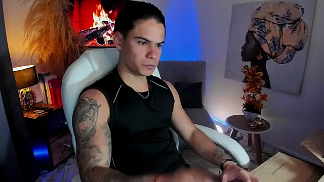 Matias_Murrier webcam show