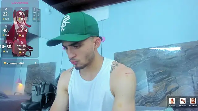 James-06 Show Webcam