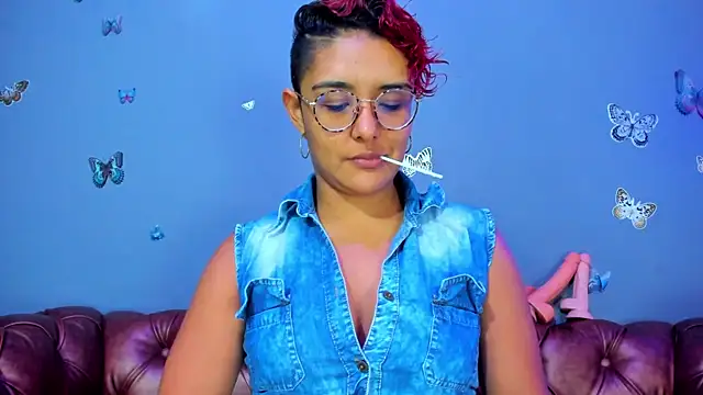 Kaira_mosse Chat XXX live