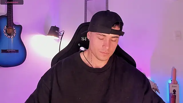 connorsmiith élő XXX-chatje