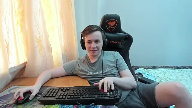 iliaskrislove's Live XXX Chat