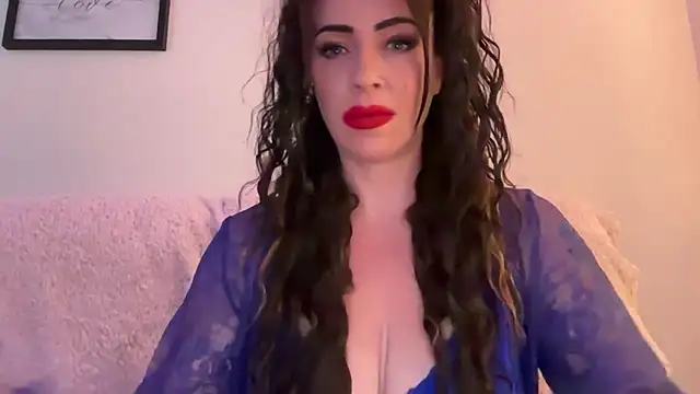 แชท XXX สดของ MuckyMILF