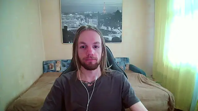 AdamDickensn Webbikameraesitys