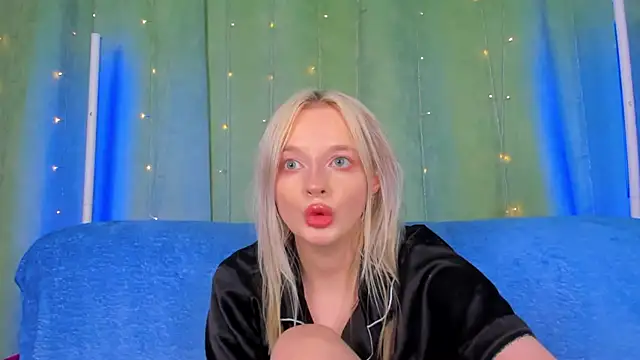 AlessaKiss 现场XXX聊天