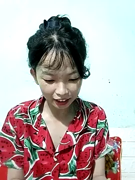 Chammy720 即時 XXX 聊天