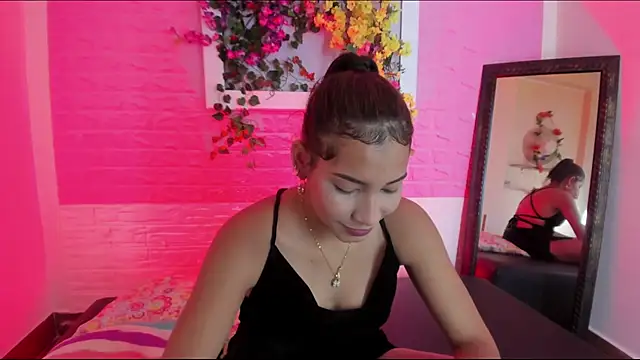 Chat XXX en directo de Scarlett_Lune