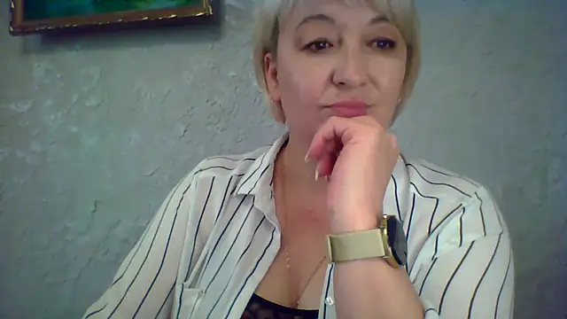 Živý XXX chat ArielXLoveresss