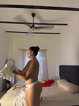Eva_stark10 লাইভ XXX চ্যাট
