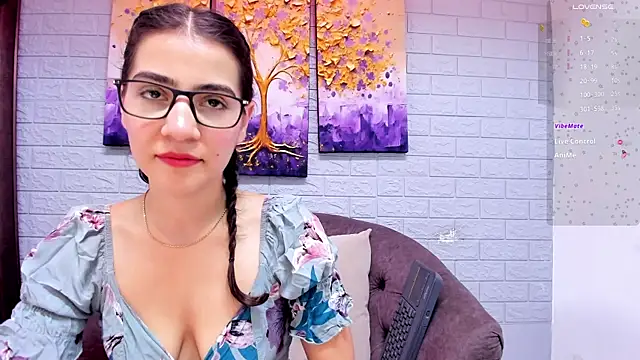 دردشة Miranda_doll_ الجنسية المباشرة