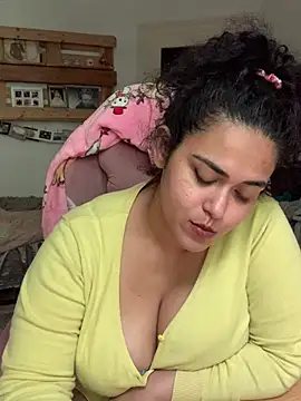 Curvydesifromgermanyのウェブカメラショー