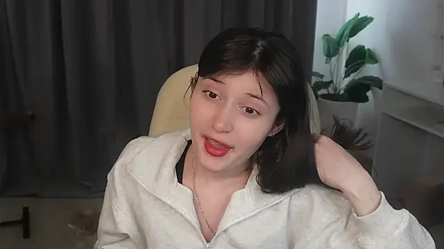 LeliaFujimoto Webcamshow