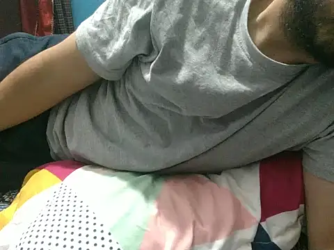 Precumboner Live XXX Chat