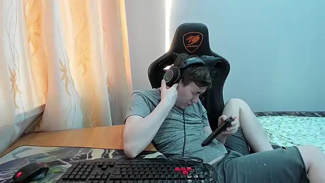 عرض كام iliaskrislove