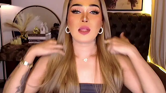 Empress_Candicen Webbikameraesitys