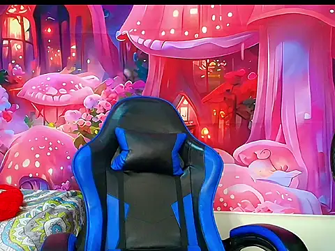 Karol_naughty 现场XXX聊天