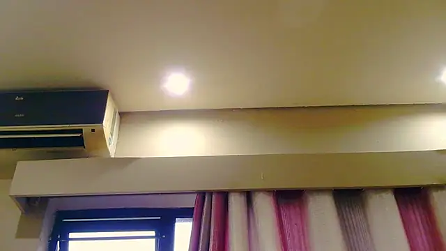 THICKNESS28 live XXX chat