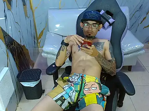 Boy_tatto77 라이브 XXX 채팅