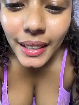 Czat XXX na żywo – aleja_montiel__