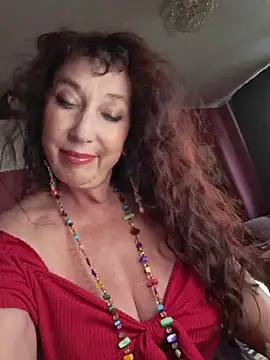 Chat +18 de GypsyEsmeralda ao vivo