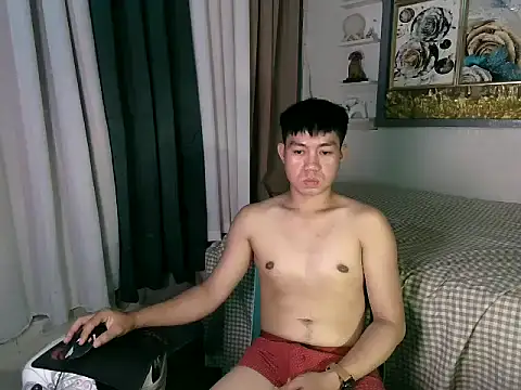 XXX chat uživo modela xshyboyx