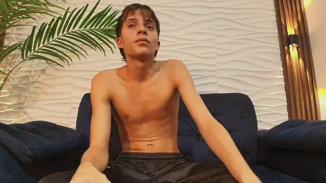 Czat XXX na żywo – Pavo_tv