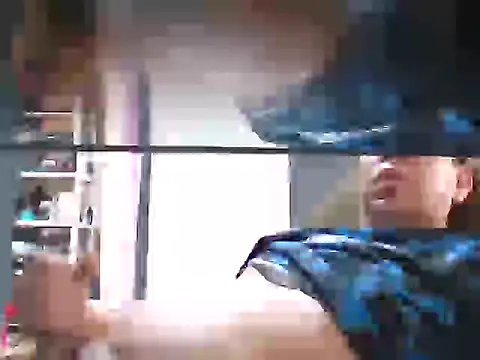 Yankoloco92 webcam show