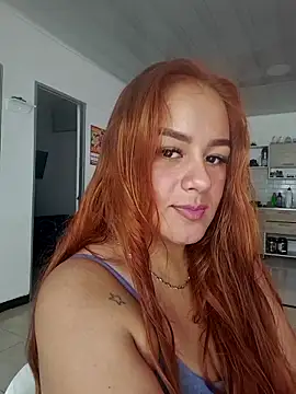 Foxylisaflores Chat XXX live