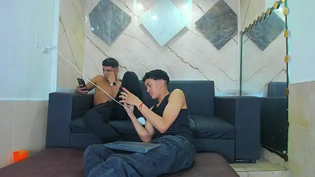 Yeff_26 라이브 XXX 채팅