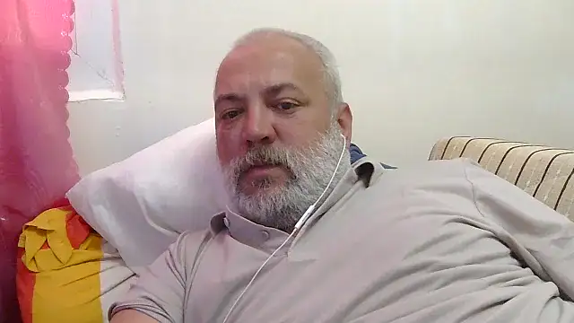 husoizmir Adlı Modelin Web Kamerası Şovu