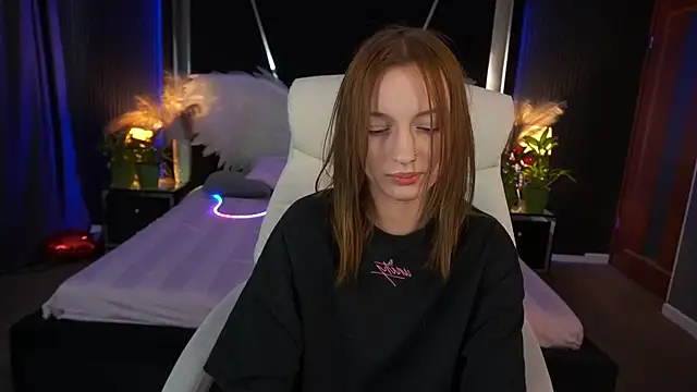 Živý XXX chat LizzaMoonn