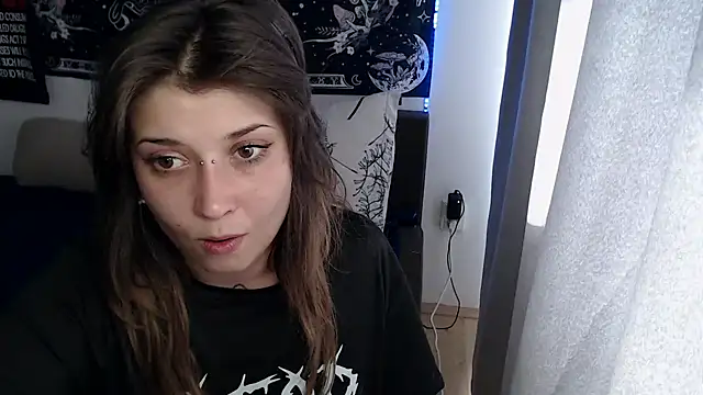 Chat XXX ao vivo de AlienforTwenty