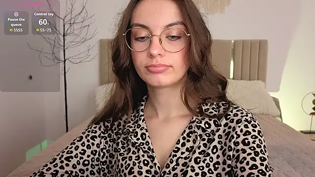 Real_cutie1's Webcam Show