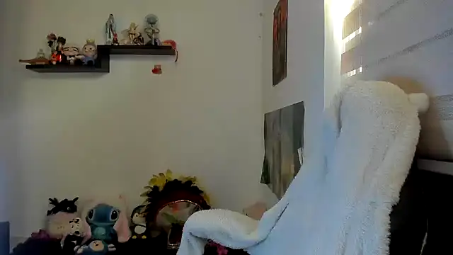 Chat XXX en directo de Shaddycute_