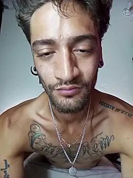 Thiago_Monteiro's Webcam Show