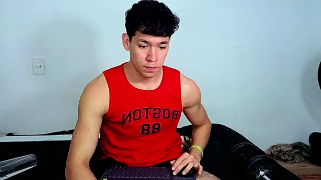 Luke_Muscle – Kamerová šou