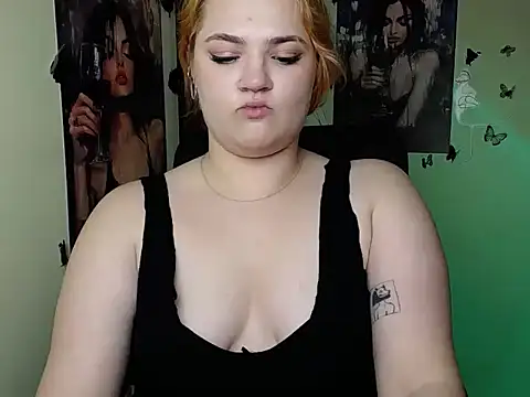 RinaRiii Chat XXX live