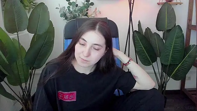 Chatroom XXX en direct de VirtuallVoyant