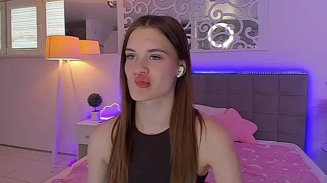 Chat XXX en directo de LuisaClover