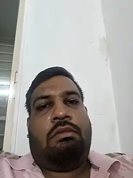 vinay_smalldick élő XXX-chatje