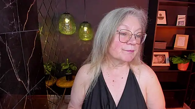 دردشة NataliMellow الجنسية المباشرة