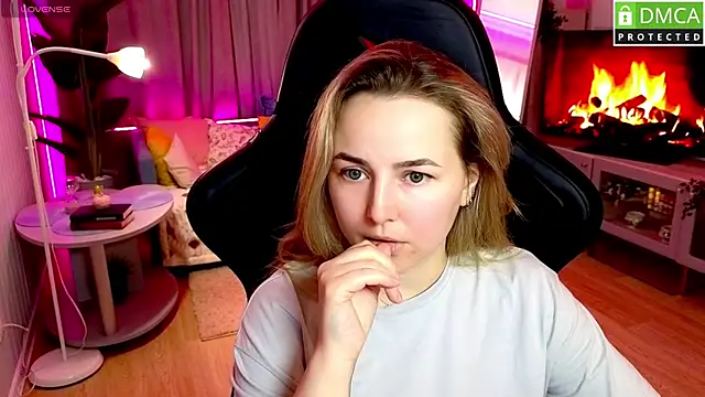 Mira_Mermayd Live XXX-chat