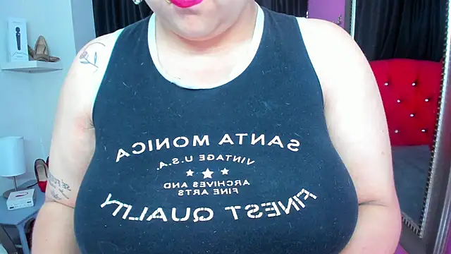 Živý XXX chat ScarletBigTitties