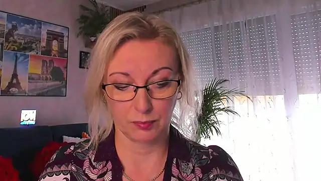 vanessa_chat Pertunjukan Webcam