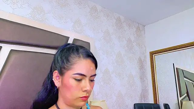 NicoleEsposito 现场XXX聊天