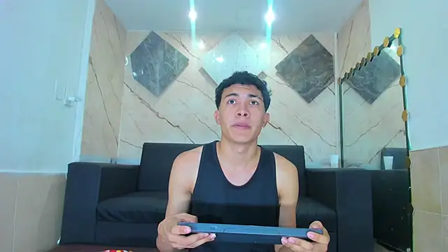 Yeff_26 – Naživo XXX chat