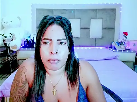 indiantopaz694u – Kamerová šou