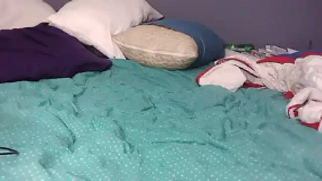 k-dong: διαδικτυακό σόου στην κάμερα