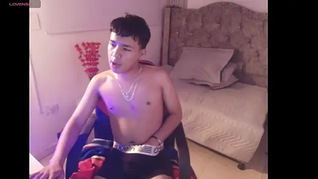 noa_hot69 Webcam-Show