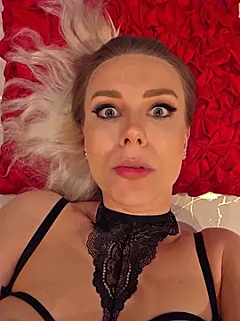 AureliaDoux Chat XXX live